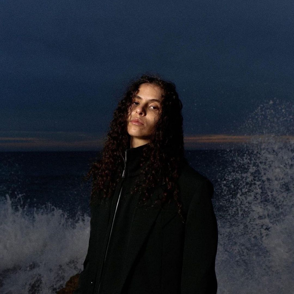 Instagram: @070shake
