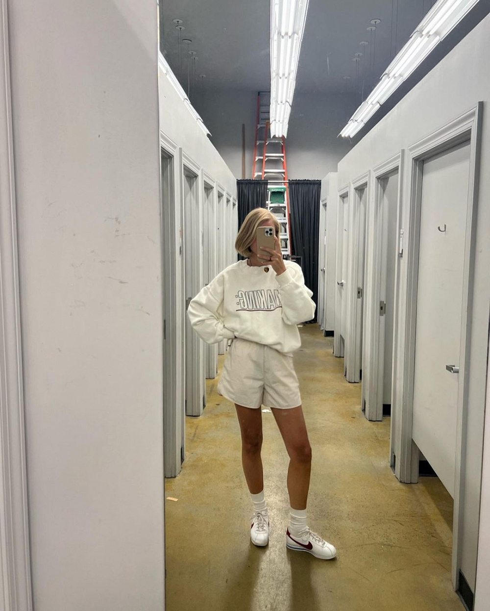 Instagram: @amalienielsenn