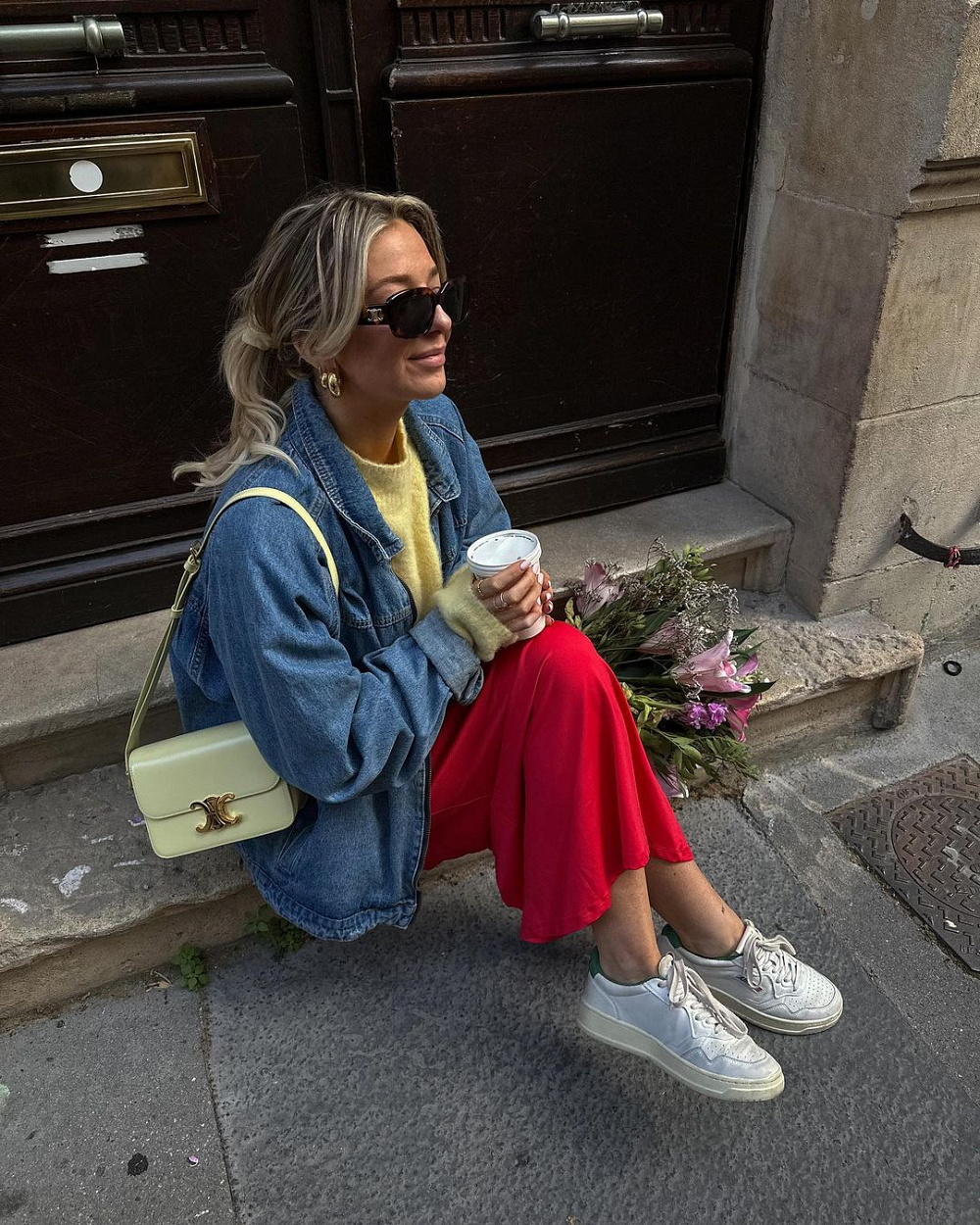 Instagram: @chlosertoyou