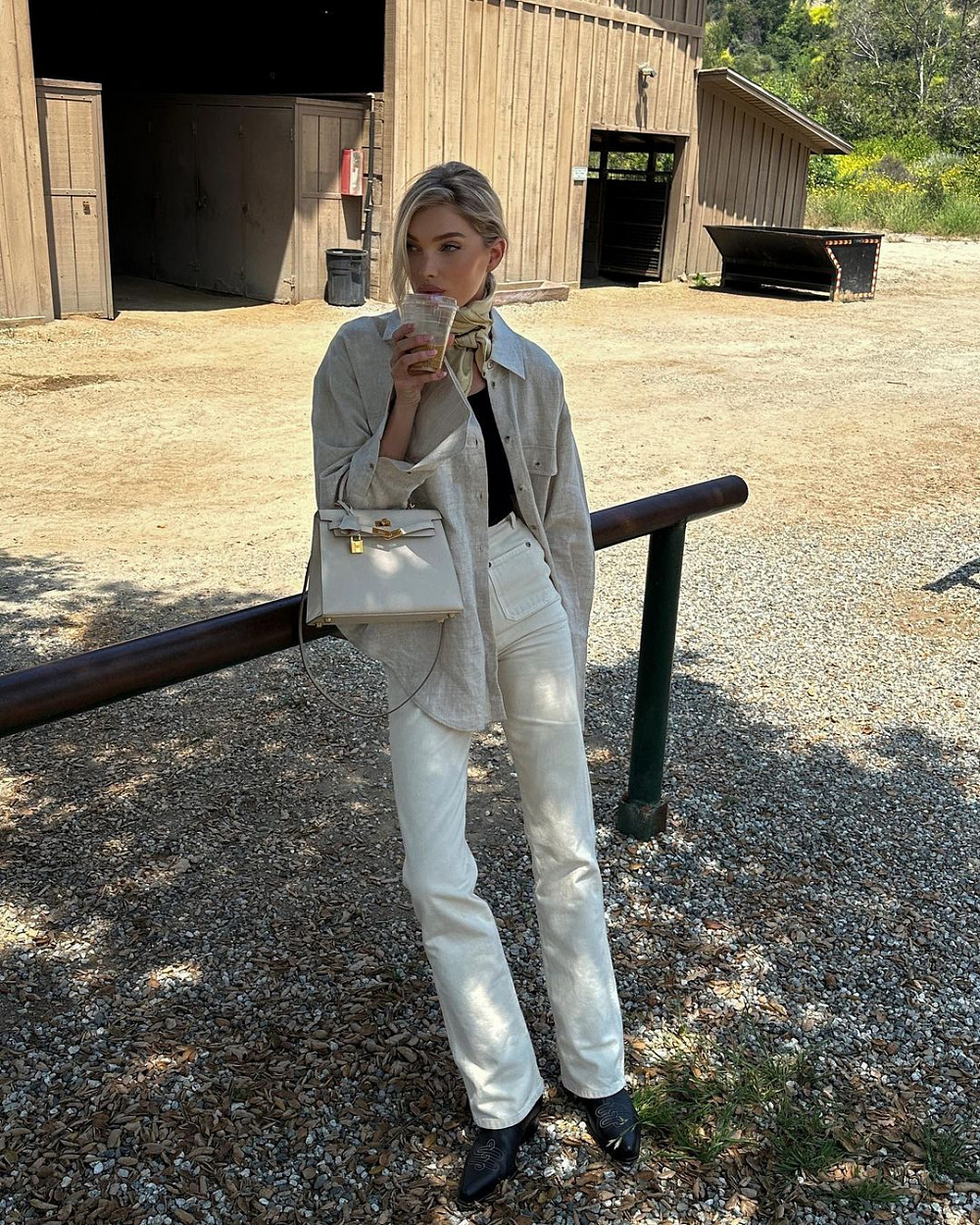 @hoskelsa