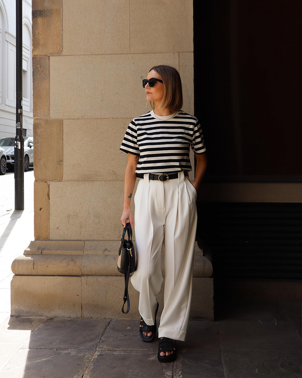 Instagram: @ninaleacaine