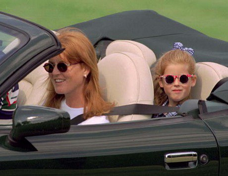 Instagram: @sarahferguson15