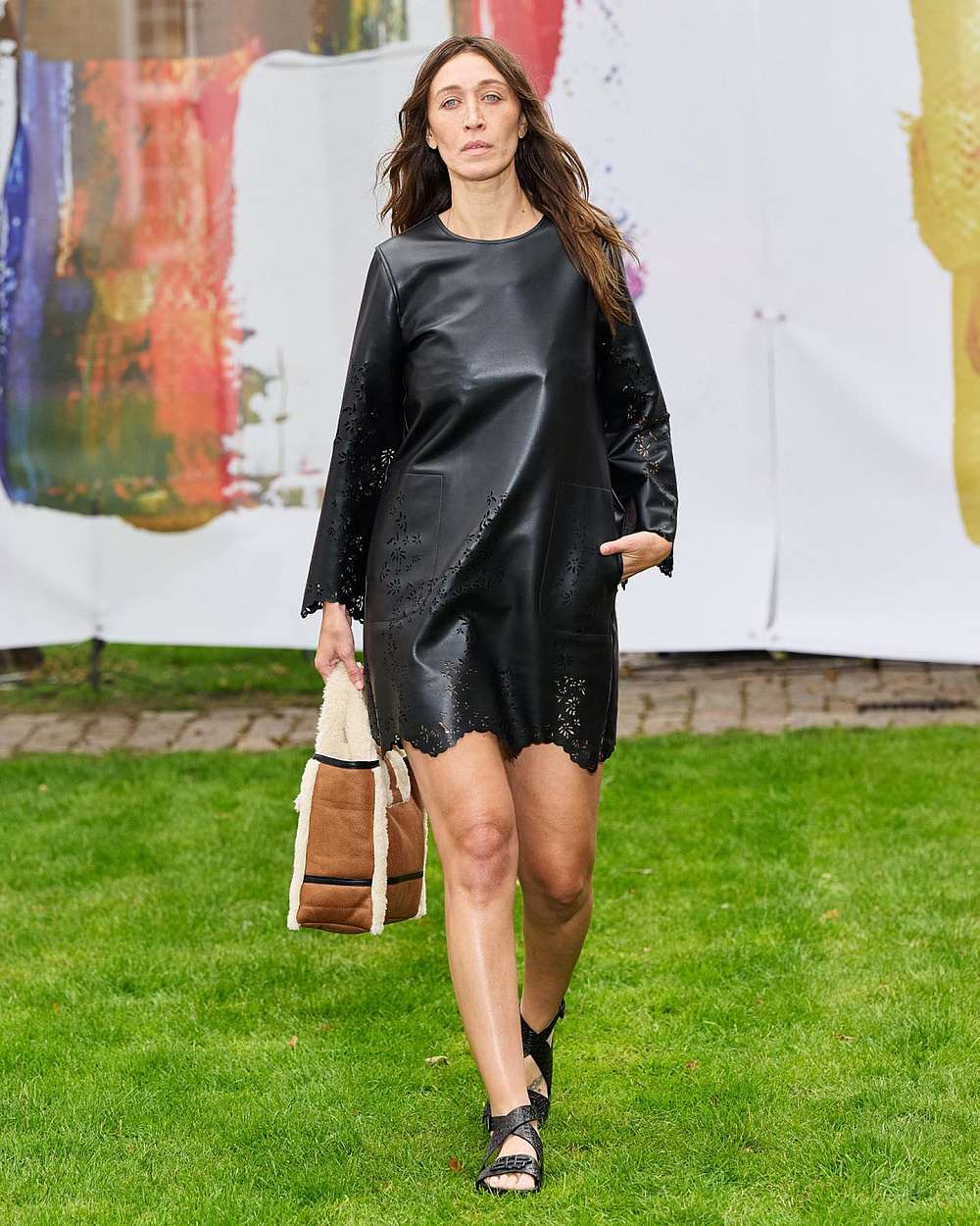 Instagram: @muntheofficial