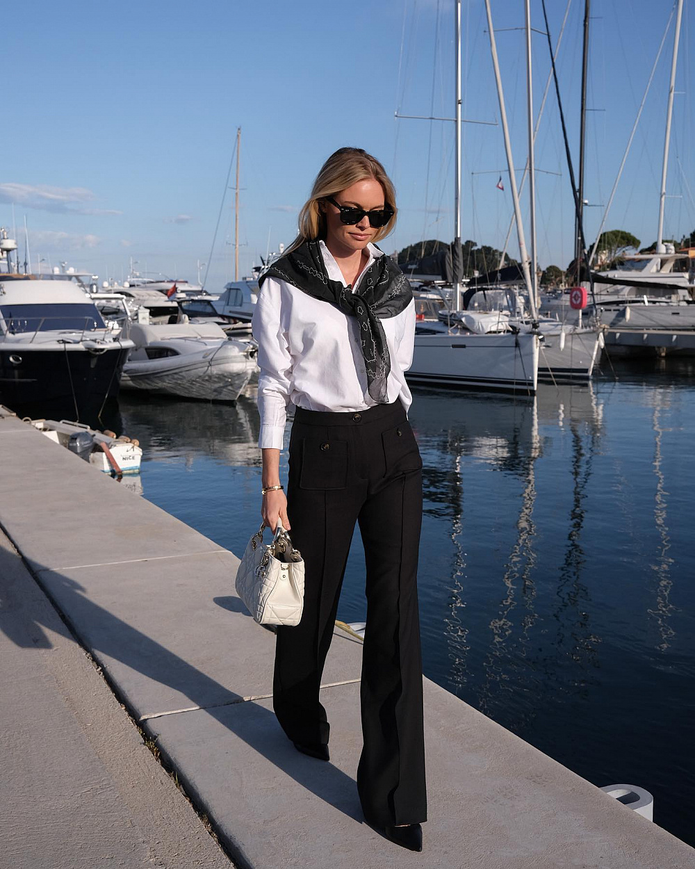 Instagram: @clairerose