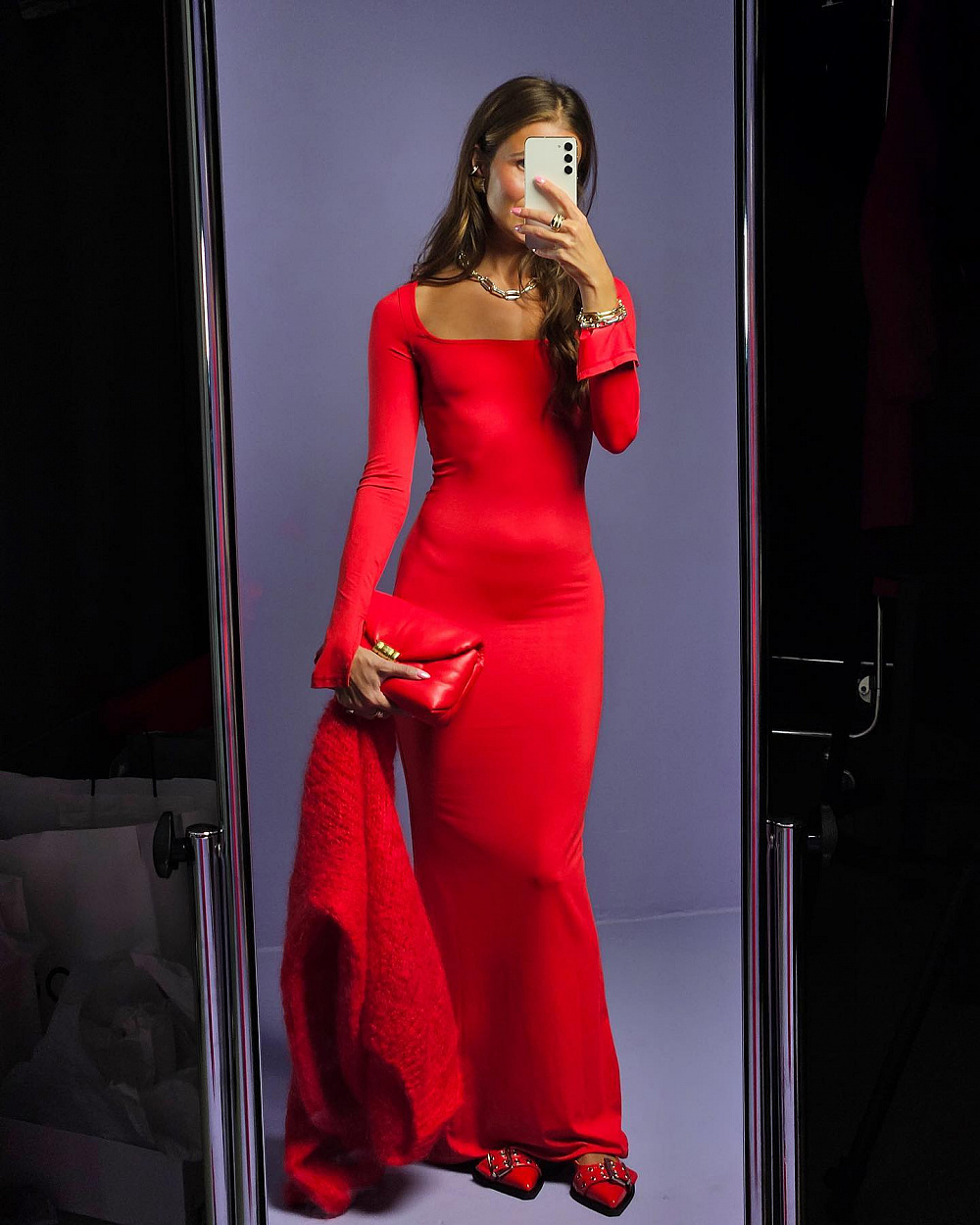 Instagram: @ninasandbech