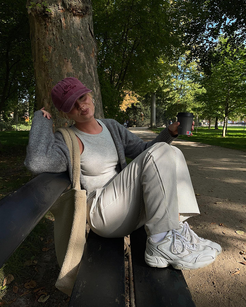 Instagram: @mathildenauta