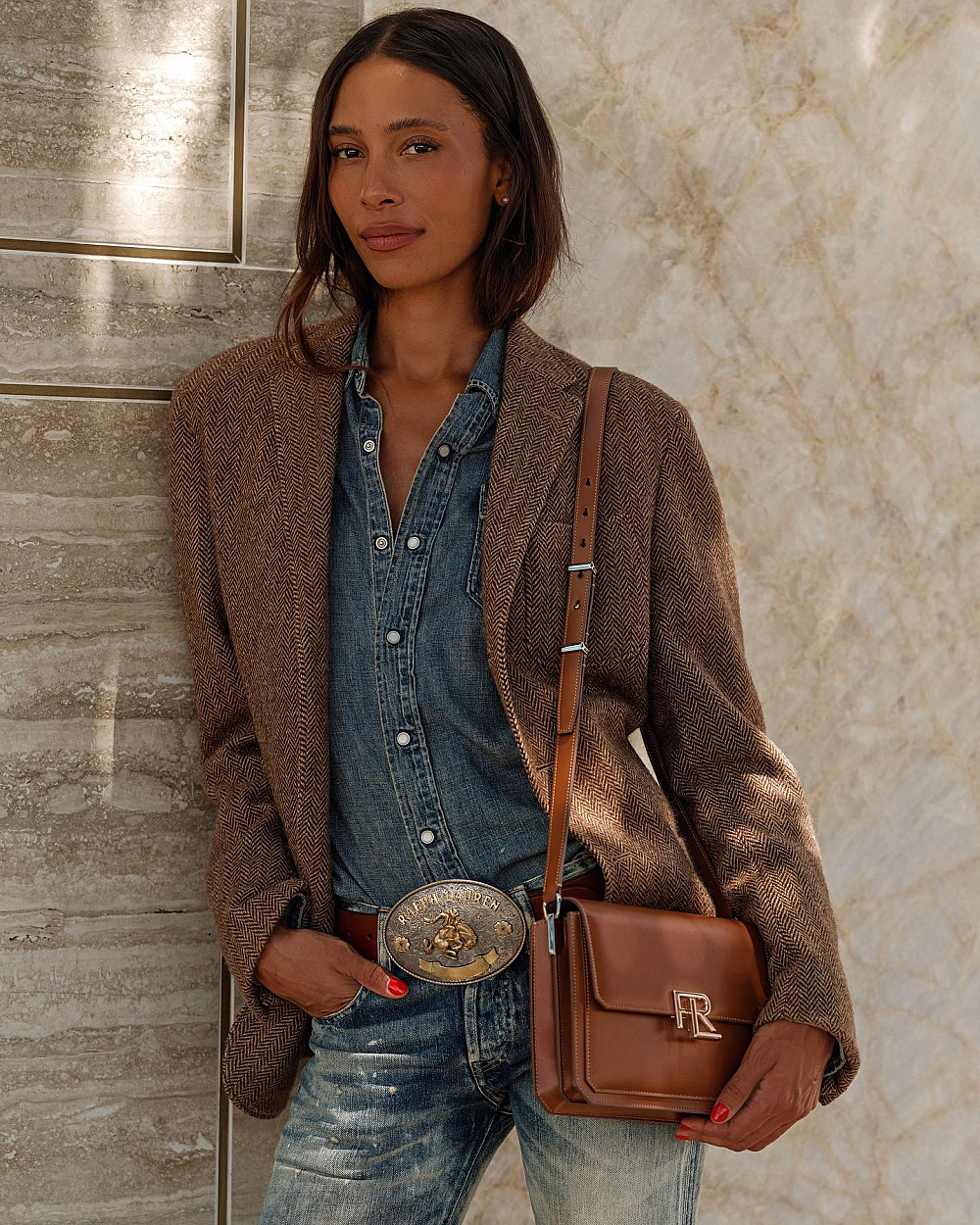 Instagram: @tylynnnguyen