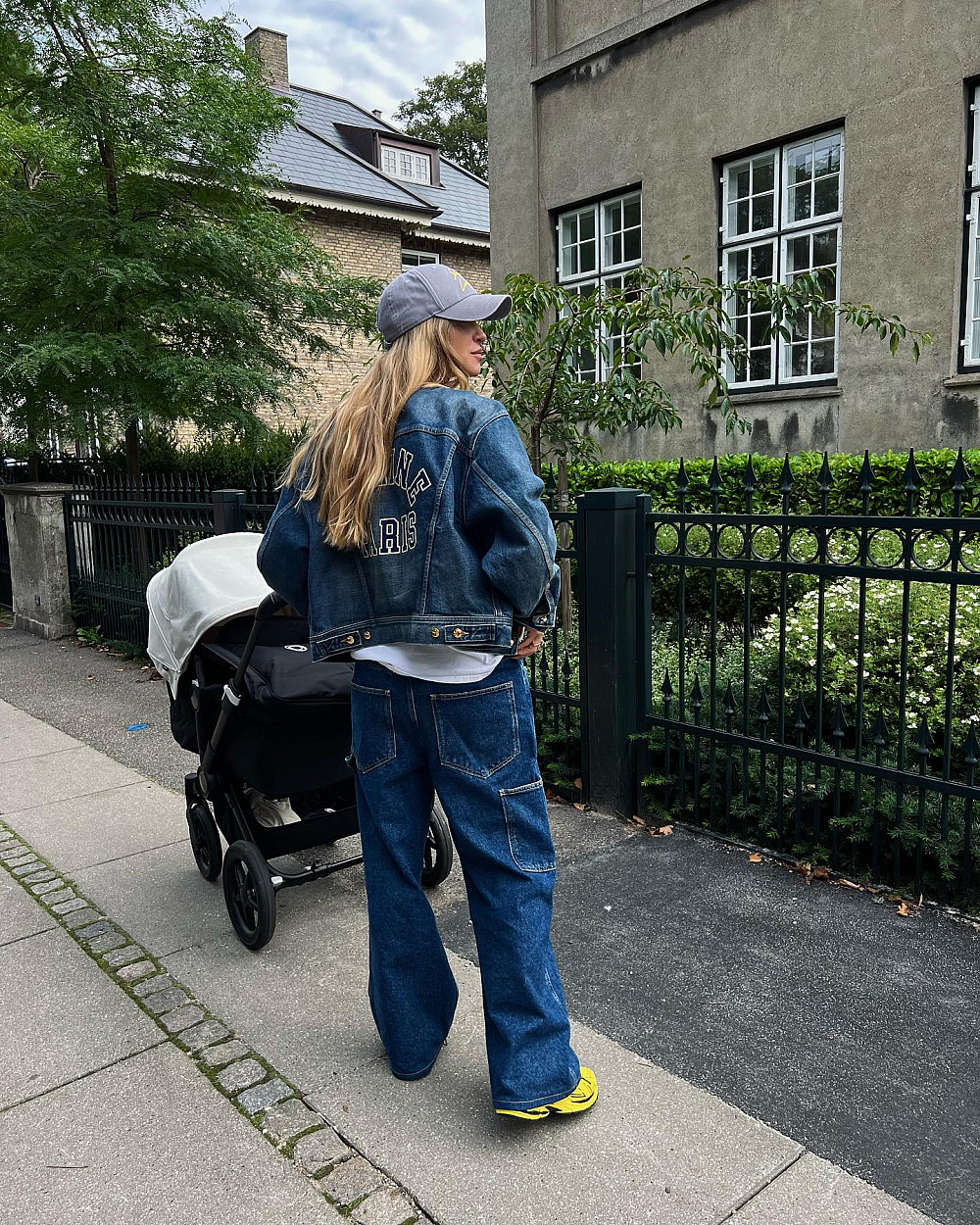 Instagram: @pernilleteisbaek