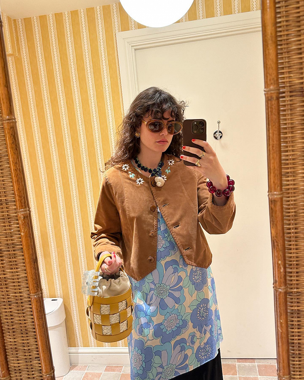 Instagram: @simonenoa