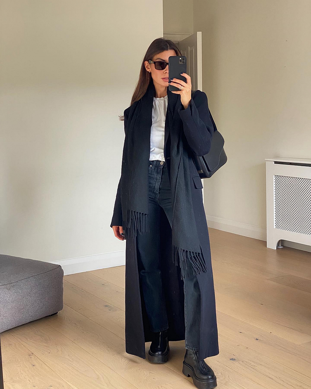 Instagram: @smythsisters