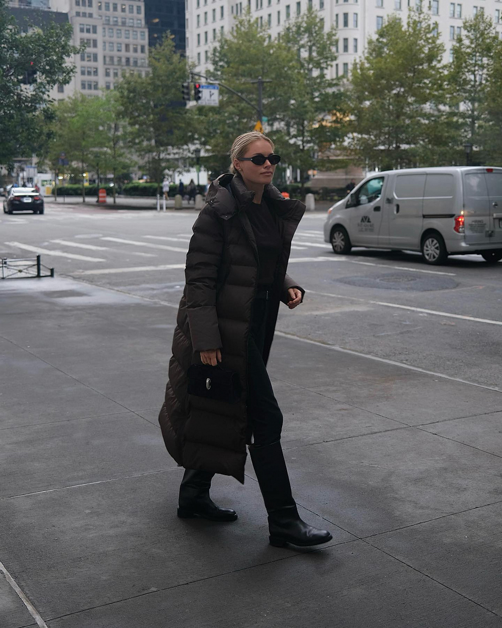 Instagram: @clairerose