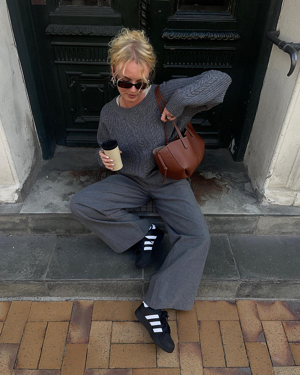 Instagram: @mathildenauta