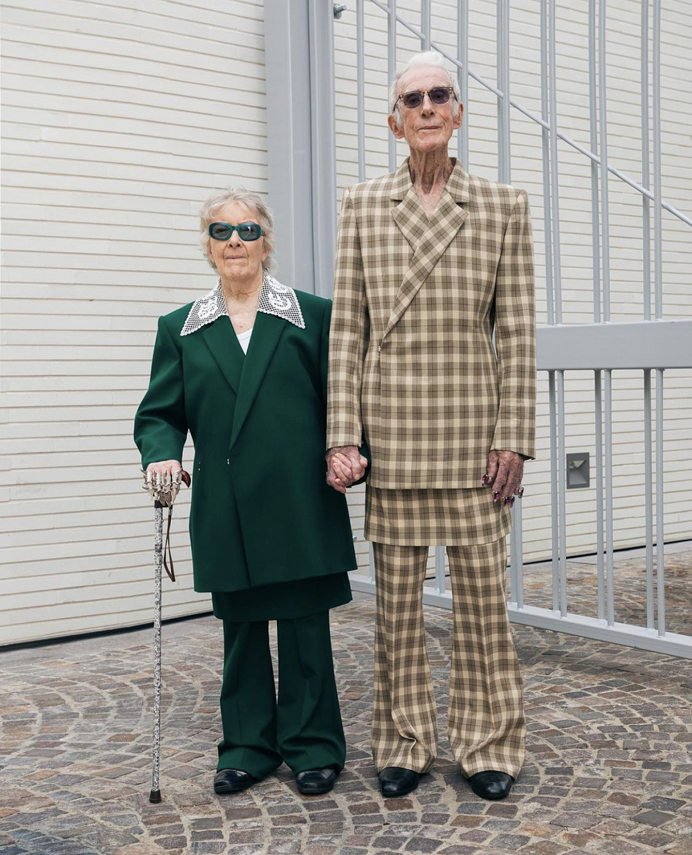 Instagram: @egon_lab