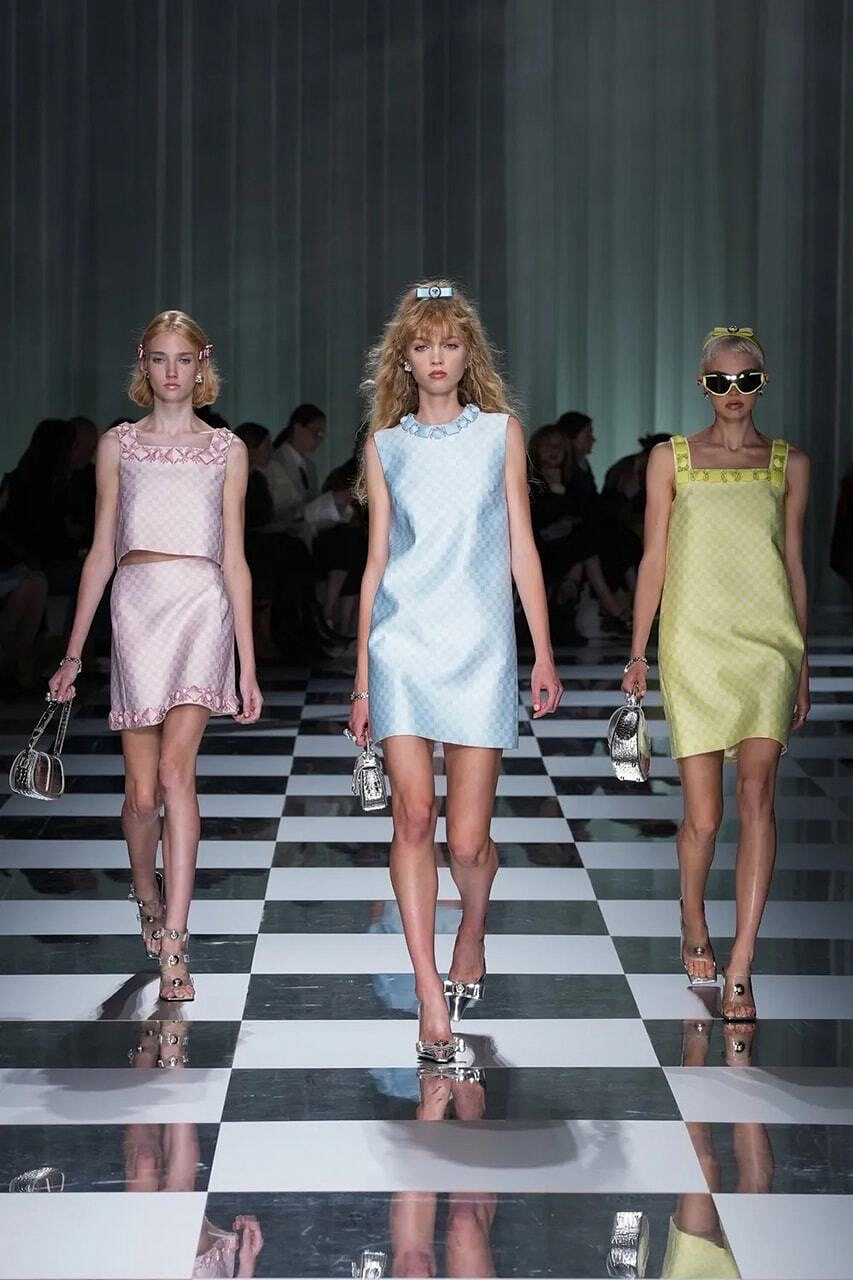 A Fashion Renaissance: Unveiling the Trends That Define 2024