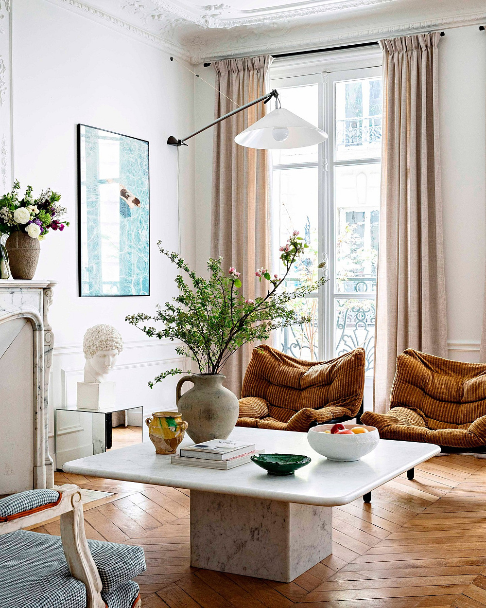 Паризькі апартаменти шанувальників вінтажу Шарлотти Каде та Максіма Брусса