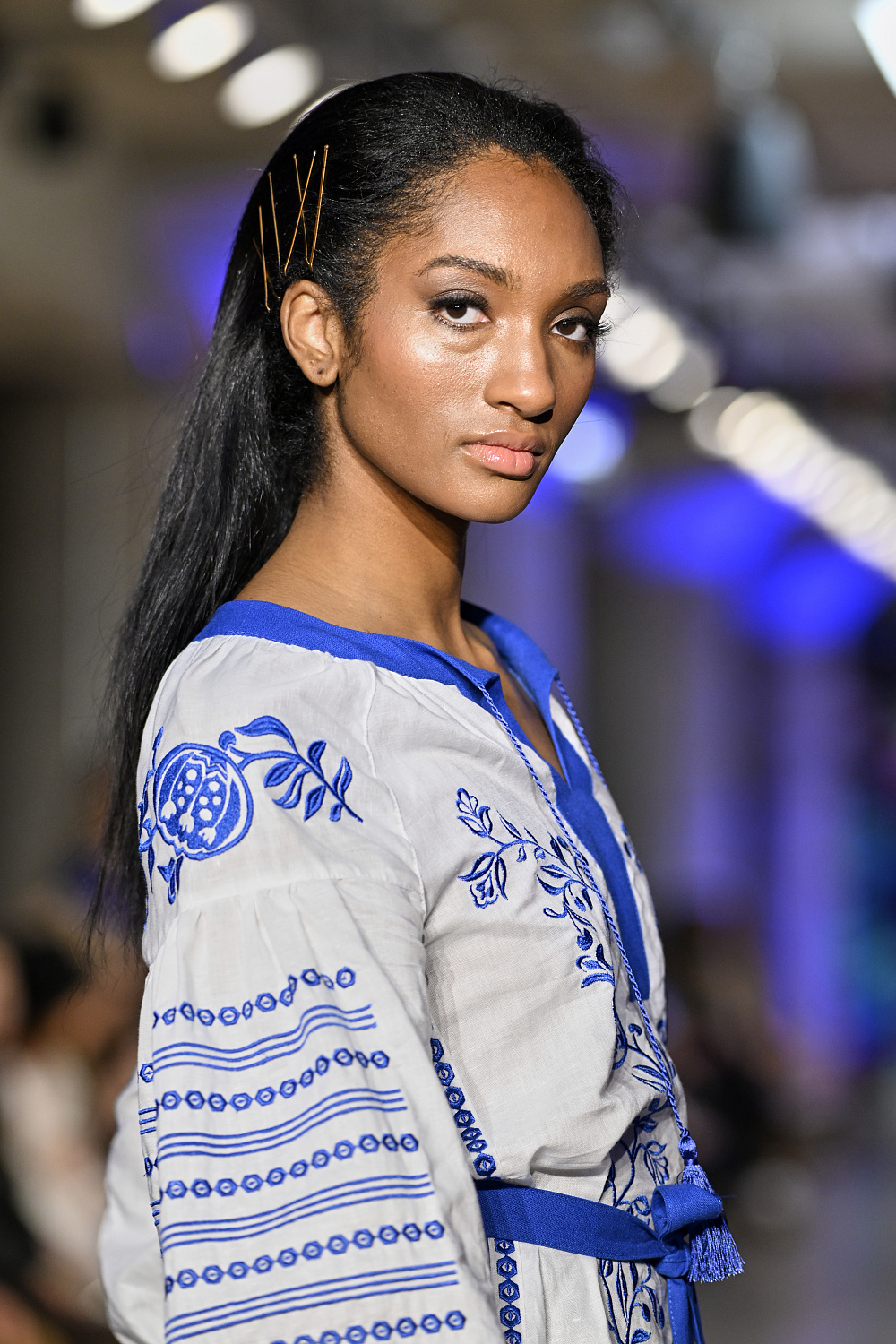 Два кольори