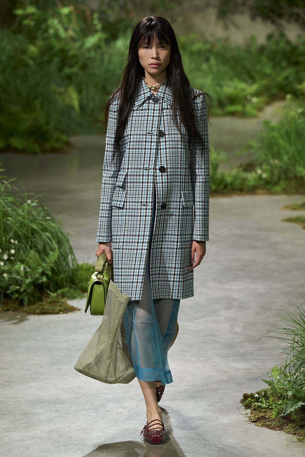 Gucci Resort 2025 / Imaxtree