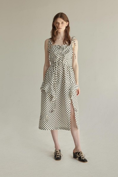 Lalkarka by Loyanich