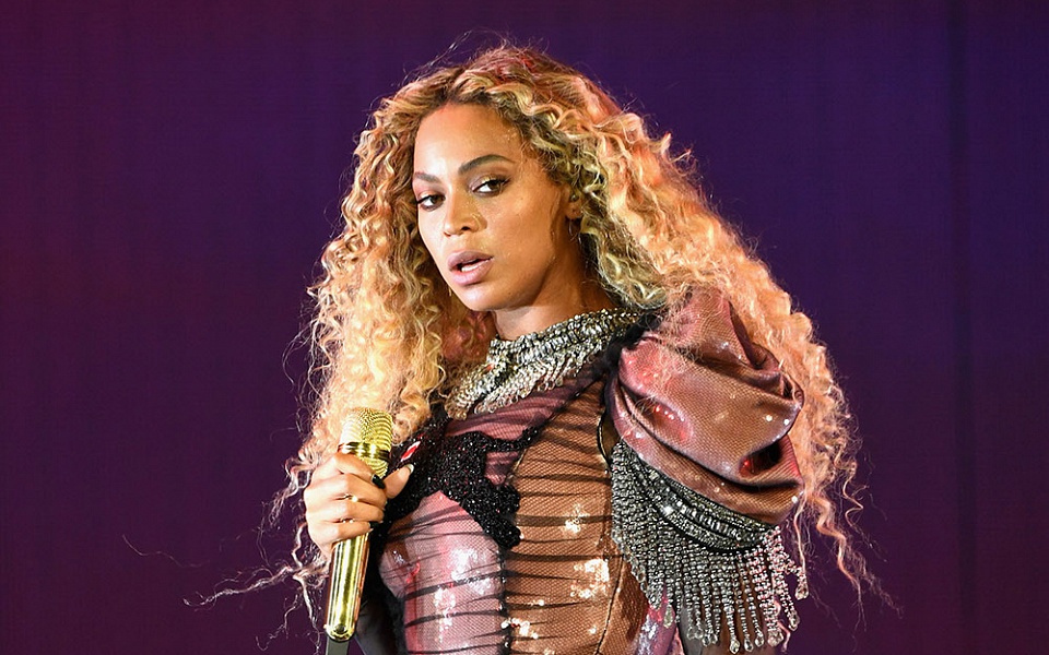 Beyonce фото суд