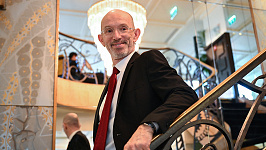 ЛАУРЕАТОМ ГОНКУРІВСЬКОЇ ПРЕМІЇ У 2025 РОЦІ СТАВ ЛОРАН...