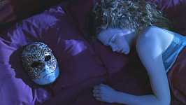 ЗА ЗАЧИНЕНИМИ ДВЕРИМА: 7 КІНОСТРІЧОК ПРО КУЛЬТИ І...