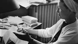 ЖІНКИ, ЯКІ ЗМІНИЛИ ПРАВИЛА: 10 КНИЖОК ПРО ТИХ, ХТО ВИПЕРЕДИВ...