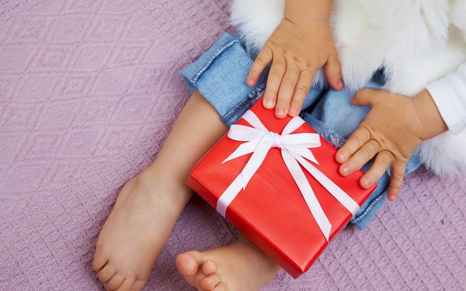 Что подарить ребенку на Новый год?