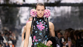 КВІТКОВА СУКНЯ — НАЙМОДНІША МОДЕЛЬ СЕЗОНУ, ДОВОДЯТЬ...