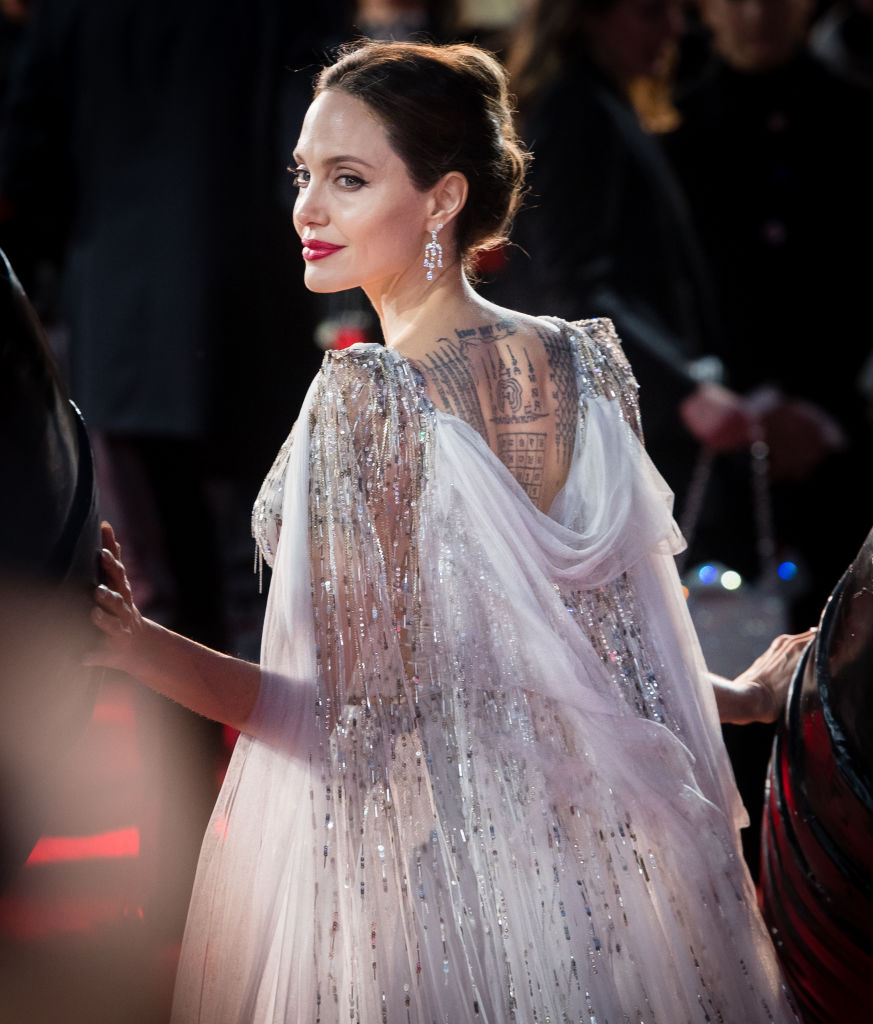  Анджелина Джоли