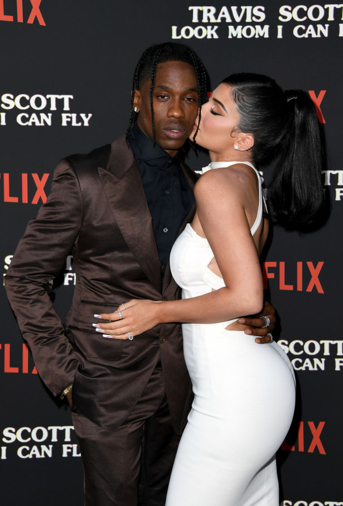 Кайли Дженнер и Трэвис Скотт 6