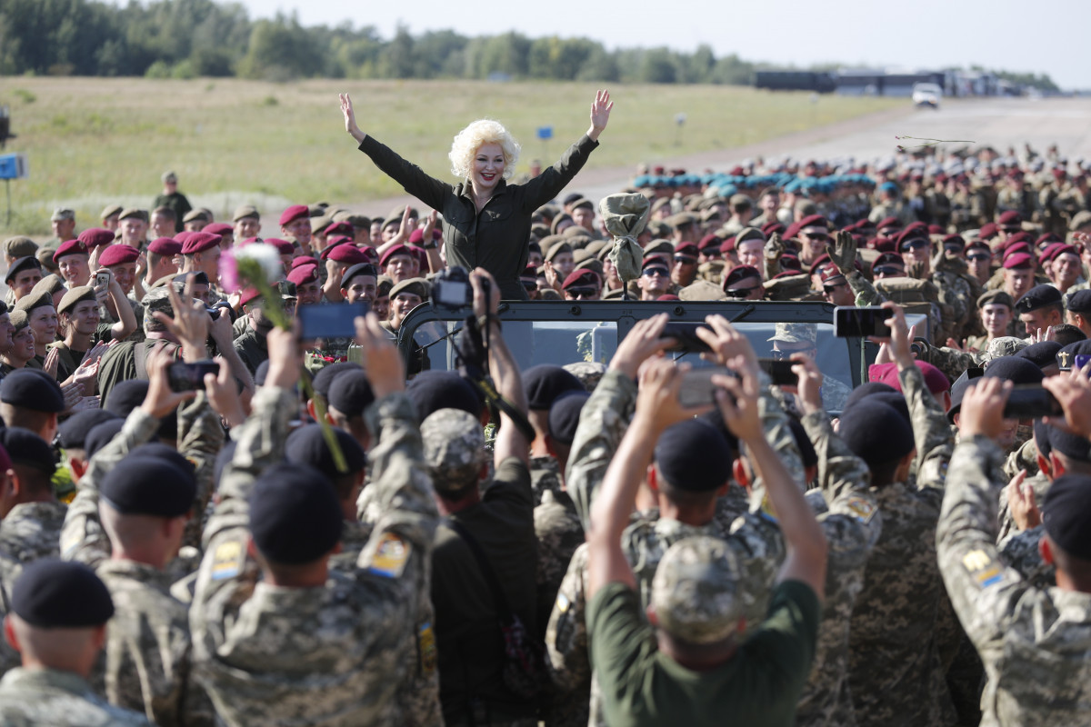 Виставка в М17