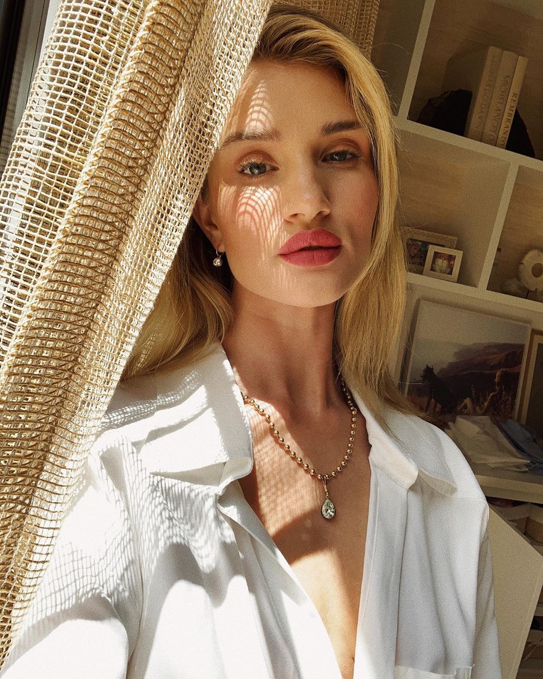 rosie huntington whiteley instagram