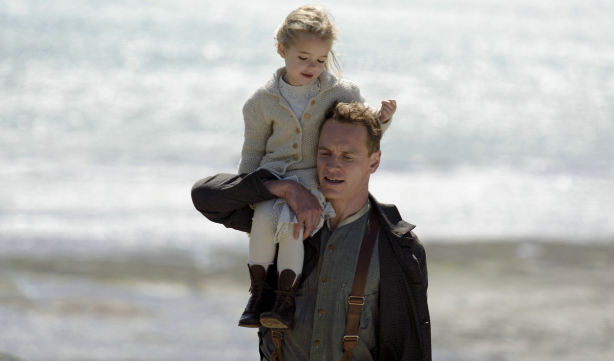 свет в океане фильм