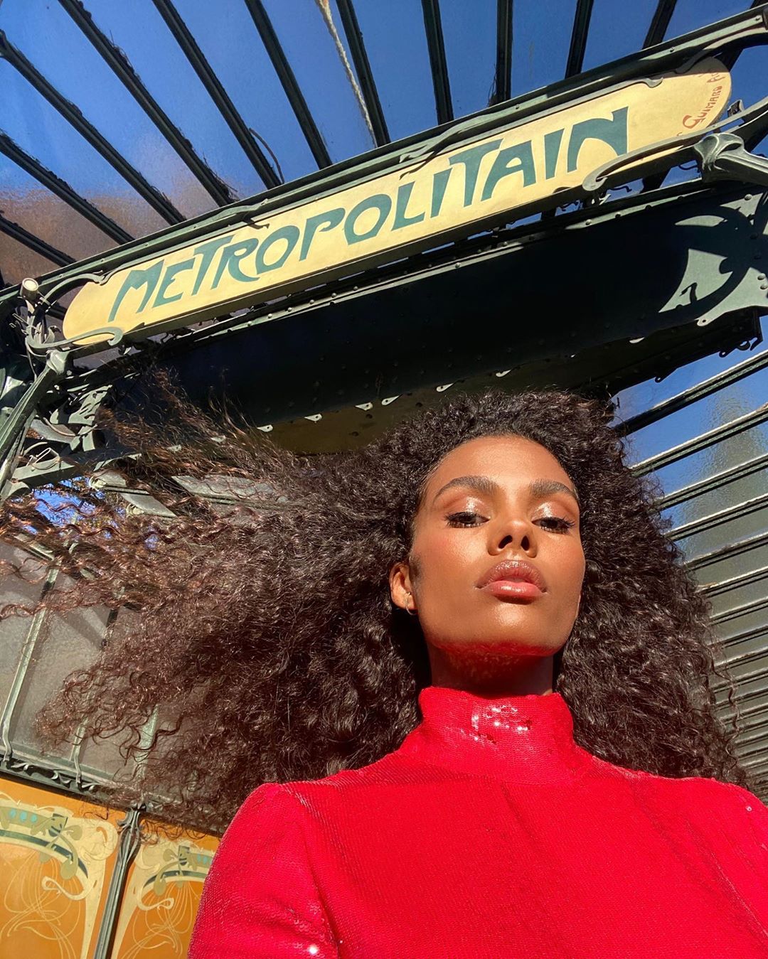 Тина Кунаки стиль