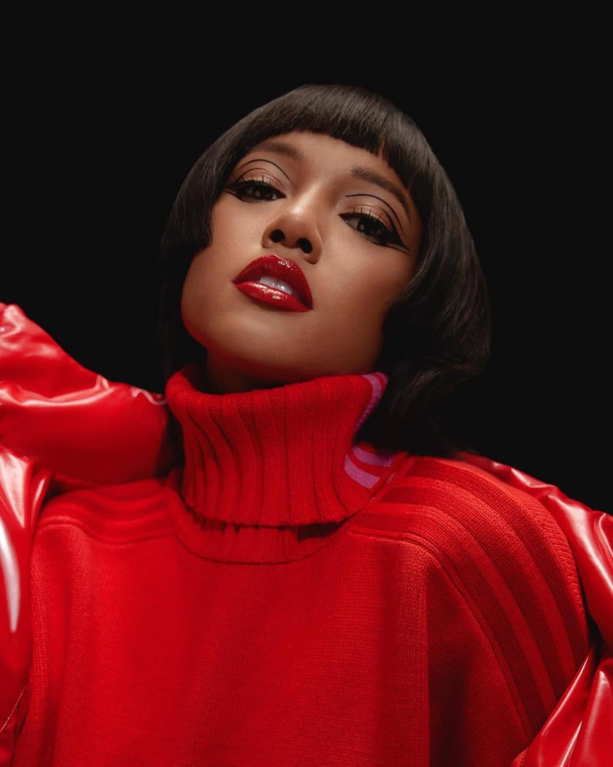 Чим можна збільшити губи?