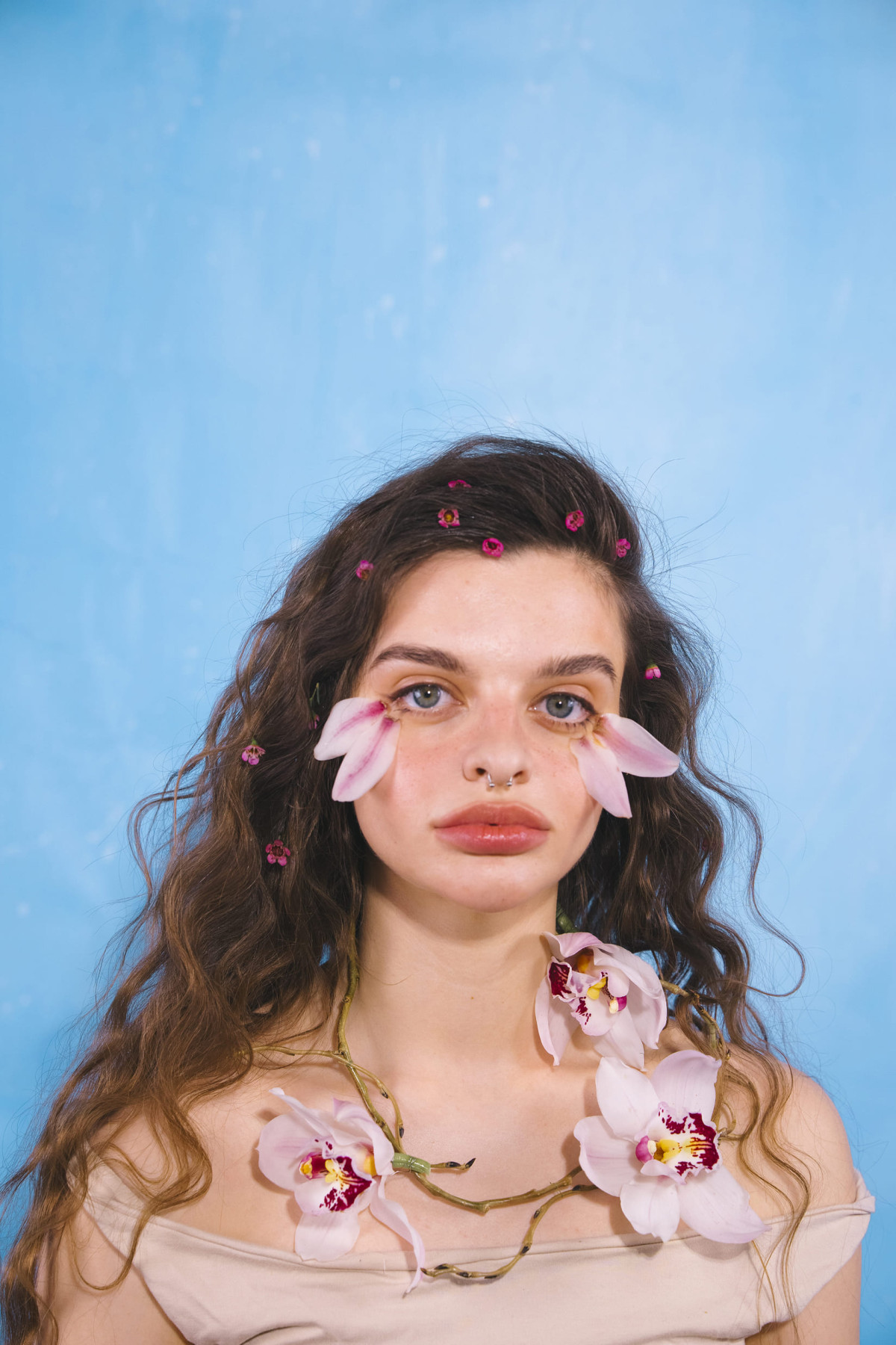 Квіткові парфуми весни 2026: що нового представили бренди