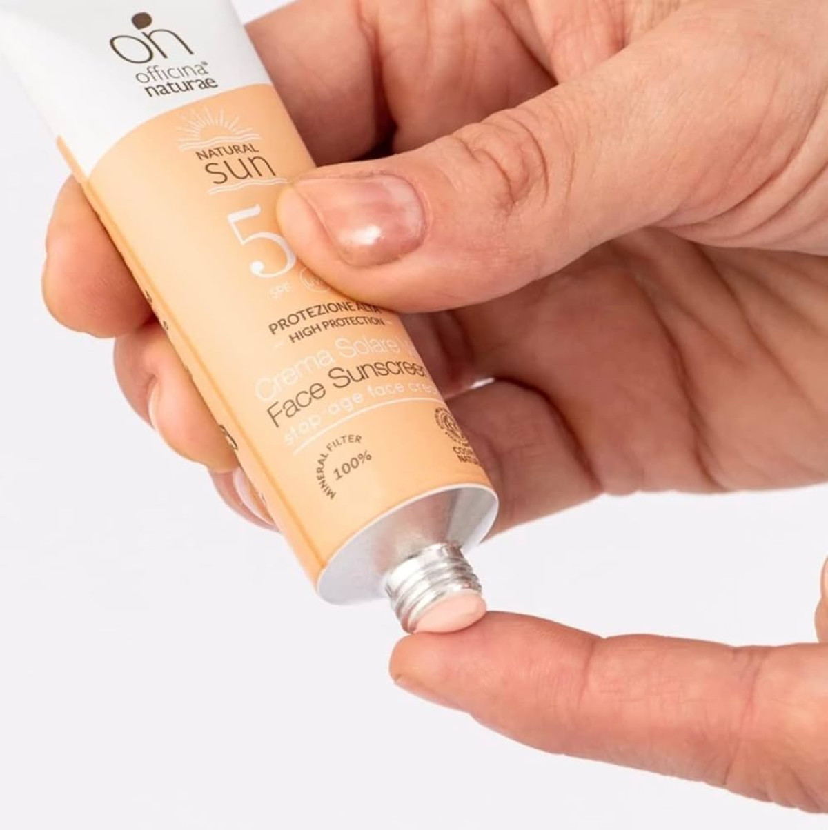 Яка різниця між SPF 30 і 50