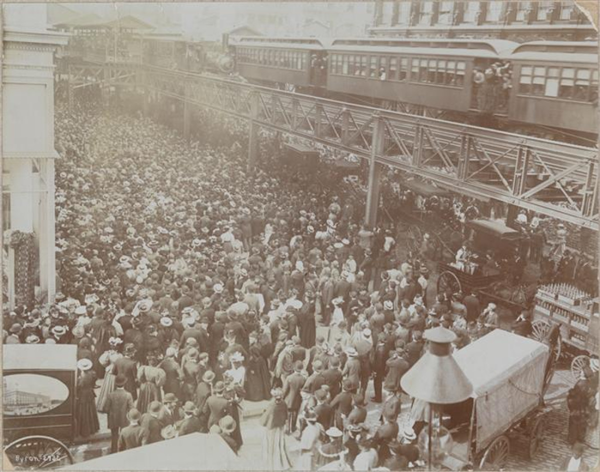 Компанія Byron (Нью-Йорк, штат Нью-Йорк). Відкриття компанії Siegel, Cooper Co., 1896 рік.