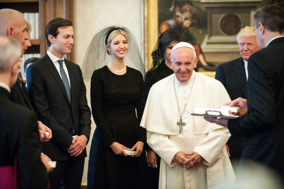 Семья Дональда Трампа на встрече с Папой Римским