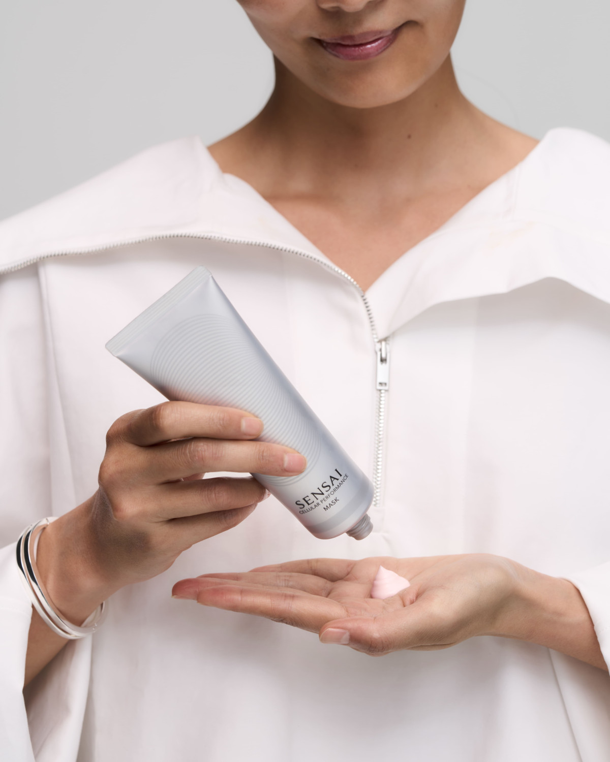 Як розгладити зморшки на лиці?