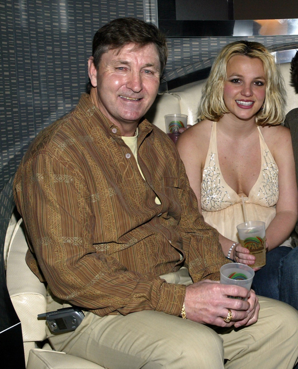 бритни и отец