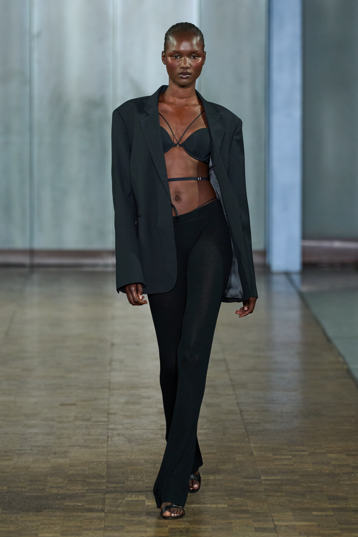 Класичні чорні легінси