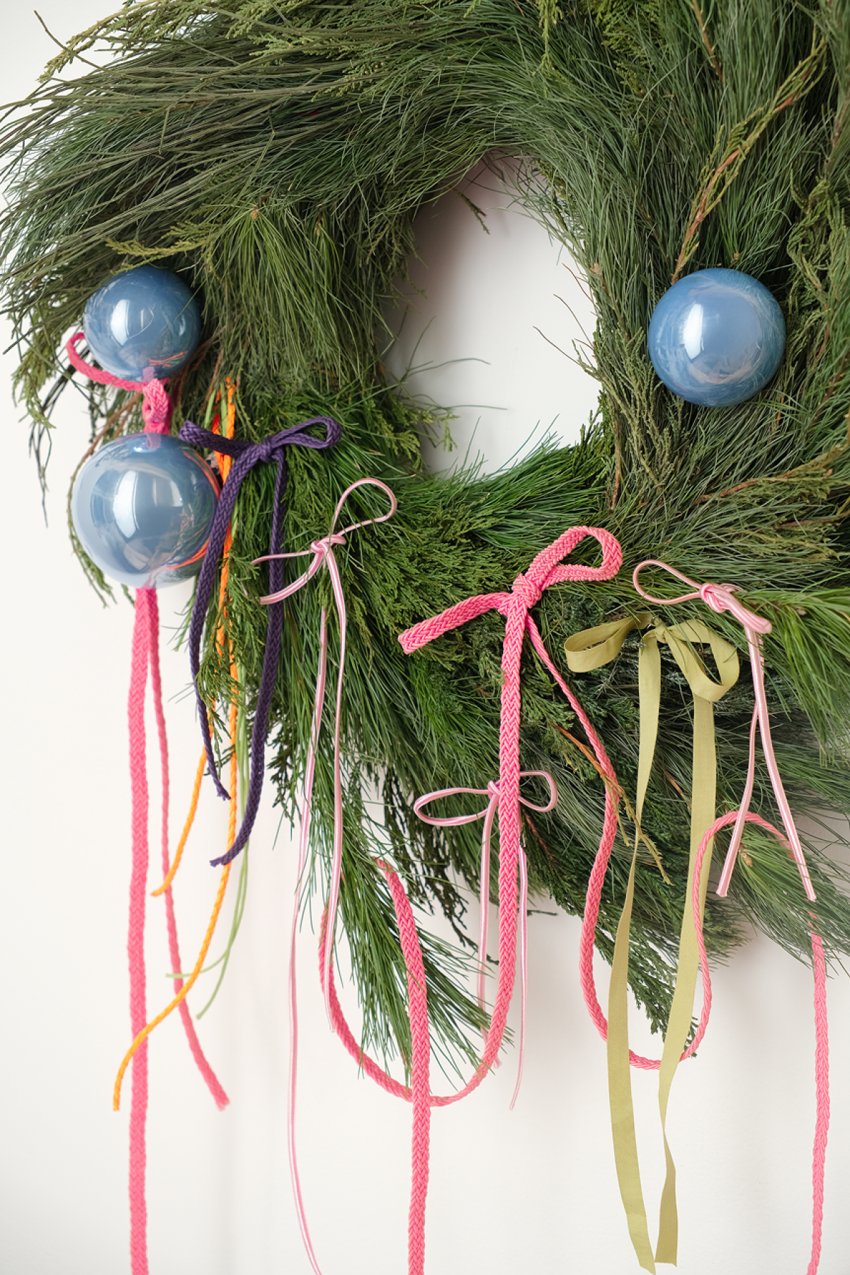 Ahentsiia та Дика квіткарня