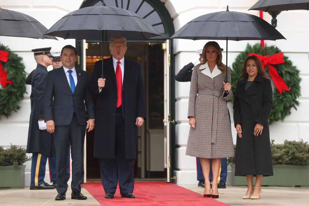 Меланія Трамп на зустрічі з президентом Гватемали і його дружиною