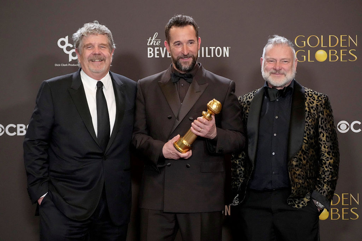 Джон Веллс, Ноа Вайл і Р. Скотт Джемілл