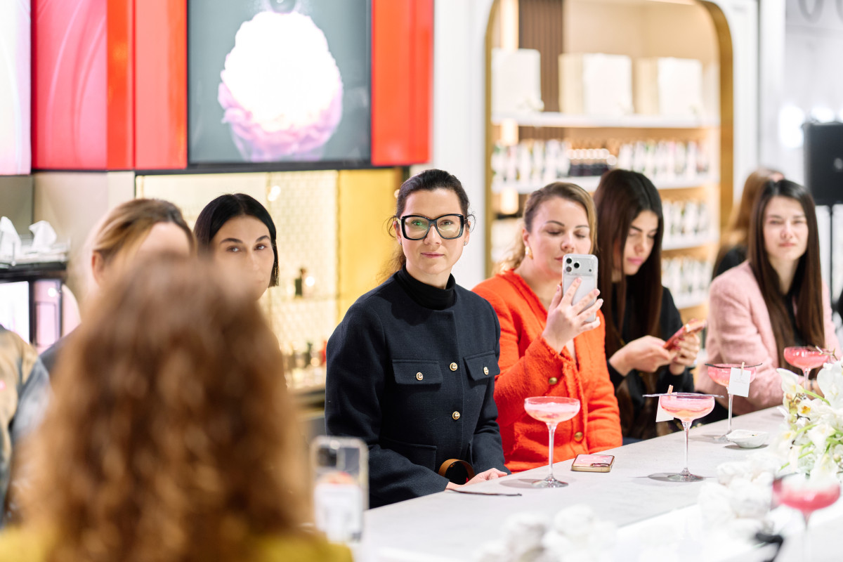 жіночі аромати нові 2026 купити 