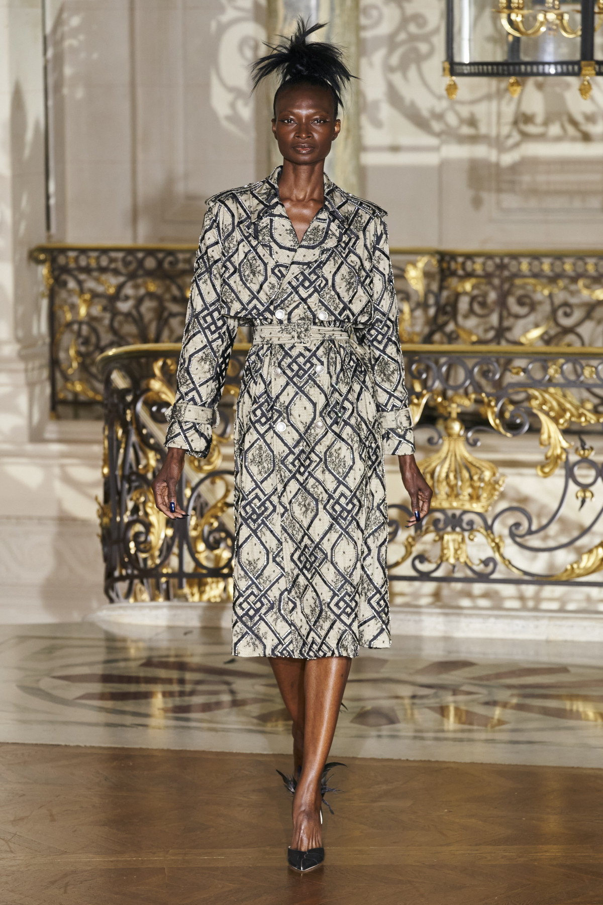 тренч весна 2022