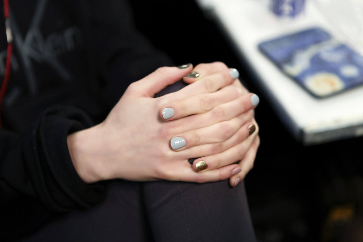 Разноцветные ногти