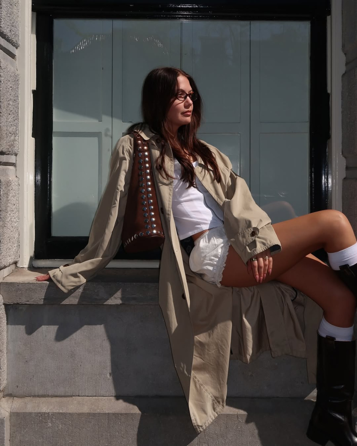 Білі шорти-блумери