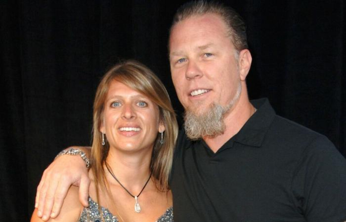 Фронтмен группы Metallica разводится после 25 лет брака // Новости НТВ